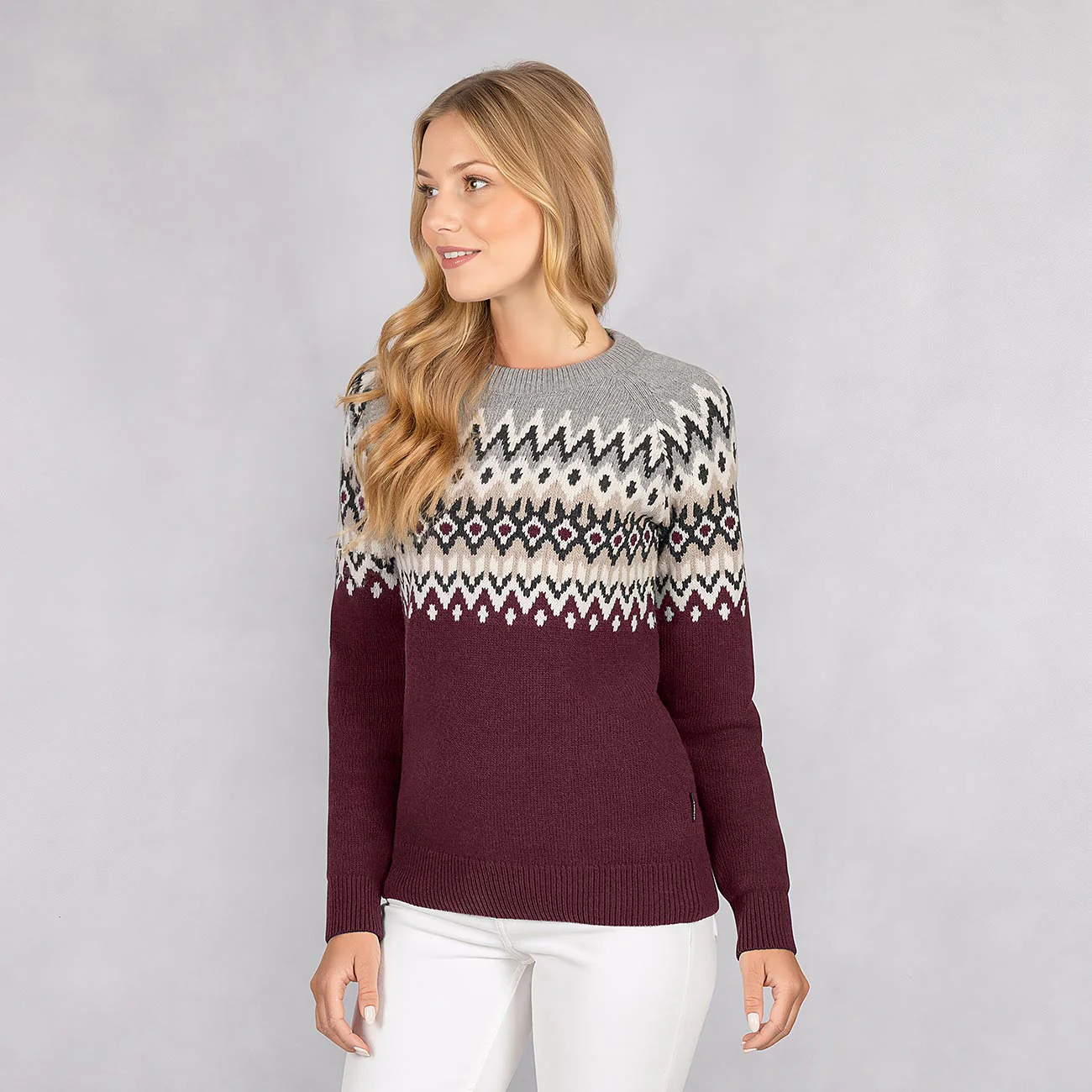 Nordic Sweater Women - Image 9